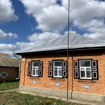 Продам домоволодіння з 2 будинками в с. Скородистик Черкаської області