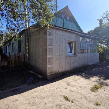 Сосновий, 7