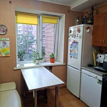 Продам 2 кв. Нижний Центр зд Шевченко ул.Богомольца