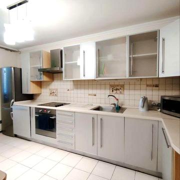 Здам Ік квартиру Драгоманова 15а, метро Позняки