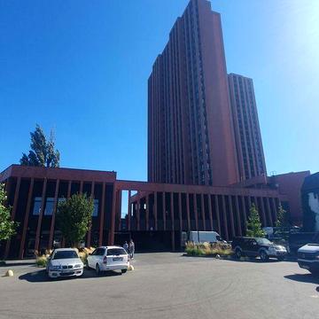 Продаж двокімнатної квартири Київ, вул. Набережно-Рибальська дорога. ЖК DOCK 32
