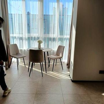 Продам 1 кімнатну квартиру по вул.Захисників Маріуполя
