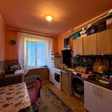 3-кімнатна на Огнівці 62м2 по дуже вигідній ціні !