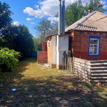 Победы, 21
