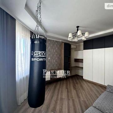 Продаж 3к Квартира Полковника Гуляєва (Маршала Жукова) проспект