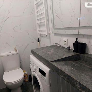 Довгострокова оренда 1к Квартира Чернівецька вулиця