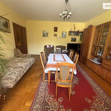 Продаж 3к Квартира Миру вулиця