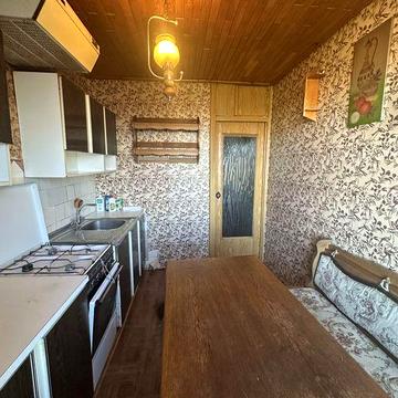 Продаж 4 кімнатної квартири
