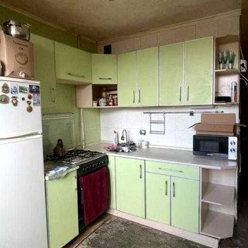 1о комнатная квартира улучшенной планировки в Индустриальном районе