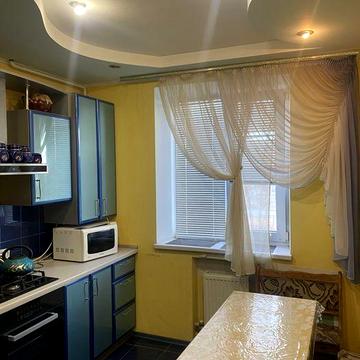 Продам 2 ком квартиру на Попова