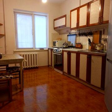 Сдам 3 комнатную квартиру (СРОЧНО) Ильфа и Петрова