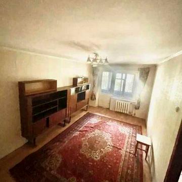 1 кімн на середньому поверсі на Поля (717579)
