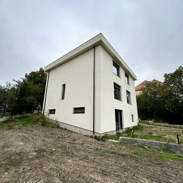 Продаж будинку з ділянкою 10 сот.у Сокільниках