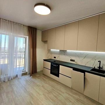 Світла та простора 1-кімнатна квартира. Вид на море та Іподром ЖК Кадор Сіті