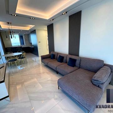 Сімферопольська вул., 2-П