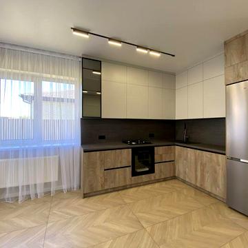 Будинок з ремонтом без коміссії