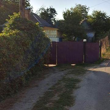 Здам будинок в Каневі.