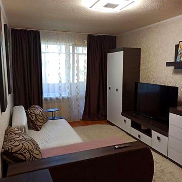 Продаж 2к Квартира Сергія Тархова вулиця