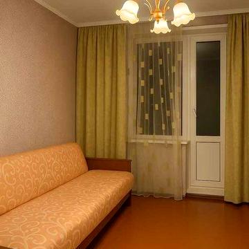 Продам 3к квартиру метро Студенческая 3 мин. пешком, Валентиновская 9