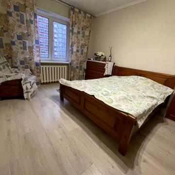 Драгоманова вул., 1-Г