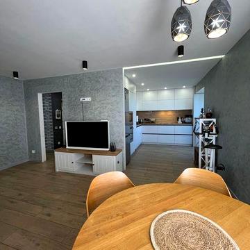 Продам 2-х рівневу квартиру