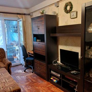 Сдам 3 комн.кв.4/5 ул.Парамонова район рынка и Варуса.
