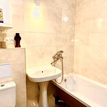 Продам 1-комн квартиру, ж/м Тополь-3