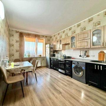 СРОЧНО__Большая 3-к кв. новом ЖК. Заезжай и живи!__СУПЕРЦЕНА ЖК Янтарный