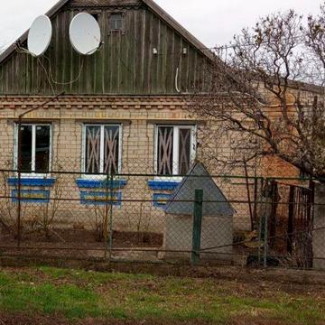 Продам будинок з теплицями