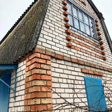Продається дача з будиночком та 4 сот.землі