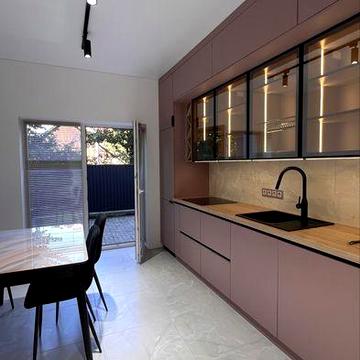 Продаж 2-х кімнатної квартири з ремонтом