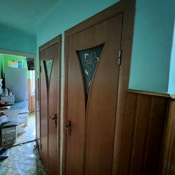 В Продажу двушка біля ПАРКУ