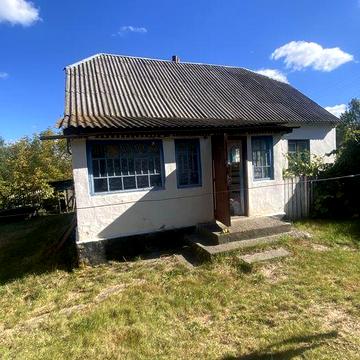 Продам будинок за містом