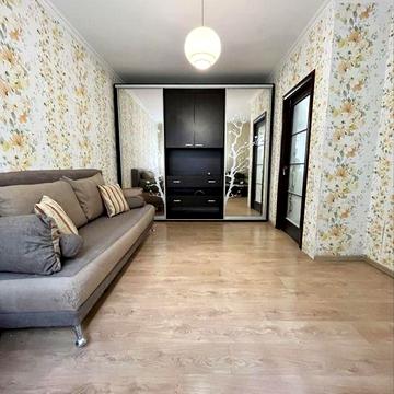Продам квартиру з ремонтом поруч з центральним парком