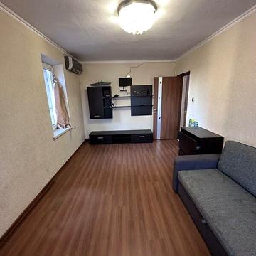 Продаж 2к Квартира Космонавтів вулиця