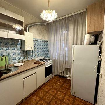 Здається 1 кімнатна квартира