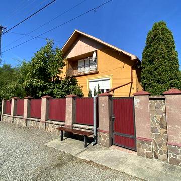 Продам будинок у передмісті Берегова
