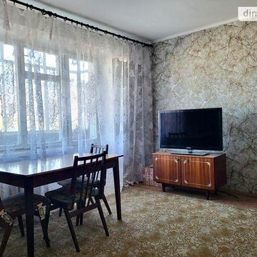 Продаж 3к Квартира Андрія Первозванного вулиця