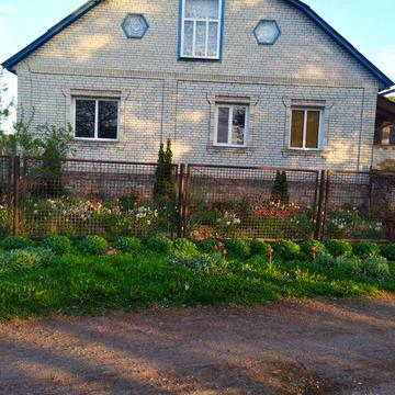 Продам добротний будинок