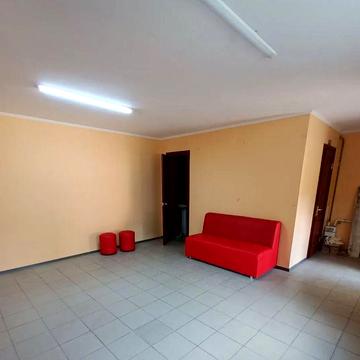 Продам 1к.кв. під Офіс, чі проживання, окремий вхід, р-н Беляева, АГВ