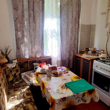 Продаж 1к.кв., р-н "Будинок меблів"
