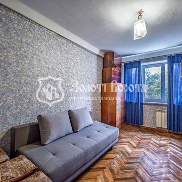 Кудрявський узвіз, 4