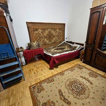 Продаж квартири центр Чернівці