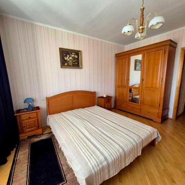Простора 3к вул. Олександра Кошиця, 7а метро - Позняки, Харківська