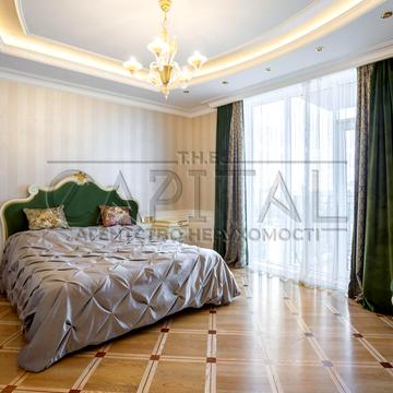 Бульварно-Кудрявська вул. (Воровського), 21