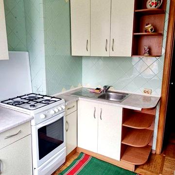 Сдаётся 2-комнатная квартира на ул. Инглези, 5 угол Королева