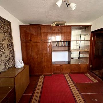 1 кімнатна квартира на Тяжилові. Оплата помісячно.
