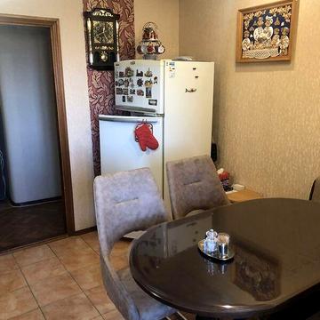 Продаж 3к Квартира Стрілецька (Червоноармійська) вулиця
