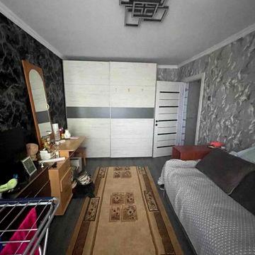 40482 терміновий  Продаж 2 кімнатної квартири . Раково