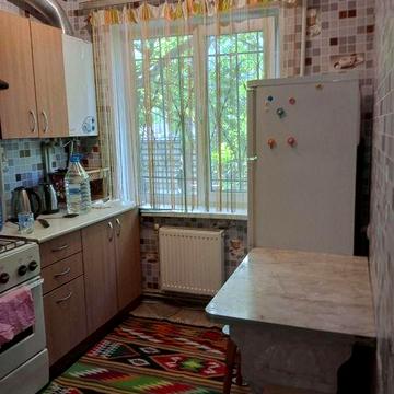 Продаж 1 кім квартири в районі Обласної лікарні.